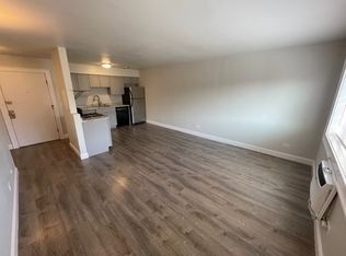 515 S Milwaukee Ave APT 22, Wheeling, IL 60090
