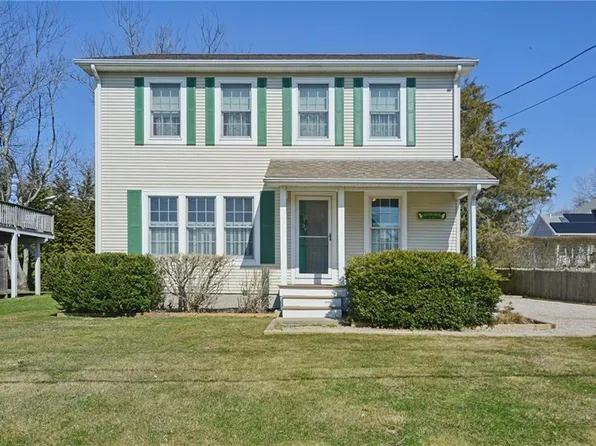 20 King Philip Rd, Narragansett, RI 02882