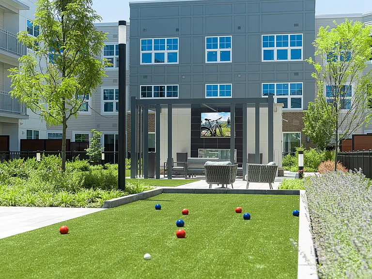 Rosera Wesmont — Photo 33