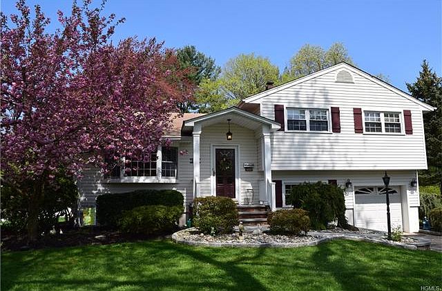 1st image of 33 Pine St