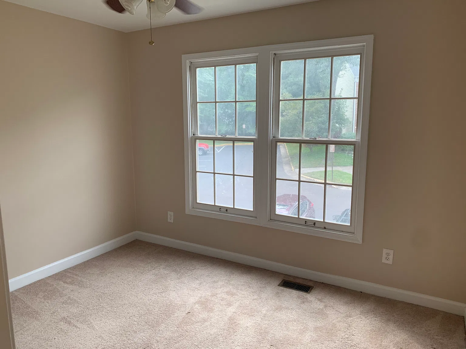 3 bed, 1448 sqft, $2,700 — Photo 4