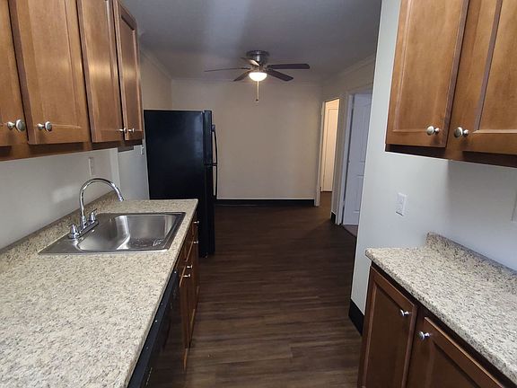 2nd image of 732 Roselawn Ave #Ros-201