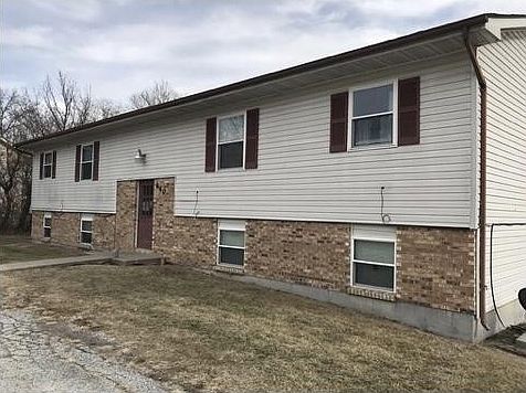 1st image of 440 NE Park Ln APT C
