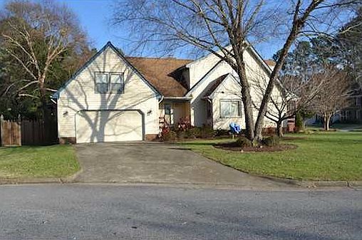 3rd image of 808 Chessie Ct