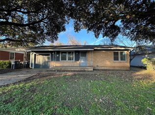 809 E Hammond St, Fort Worth, TX 76115