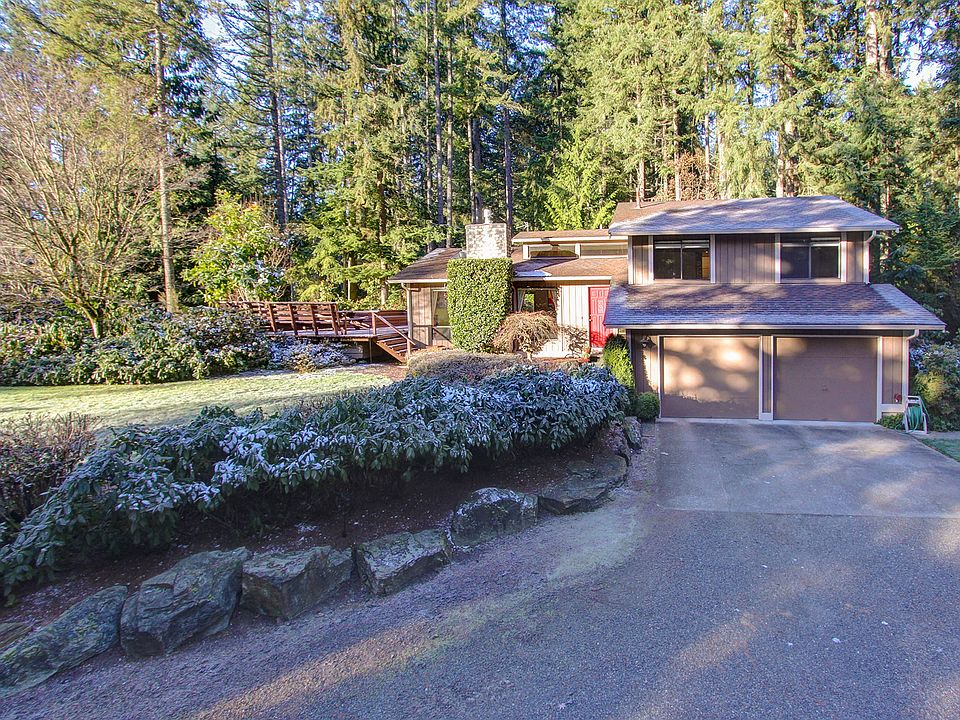 1st image of 19724 NE 181st St