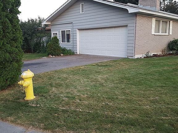 2nd image of 776 Grace Ave