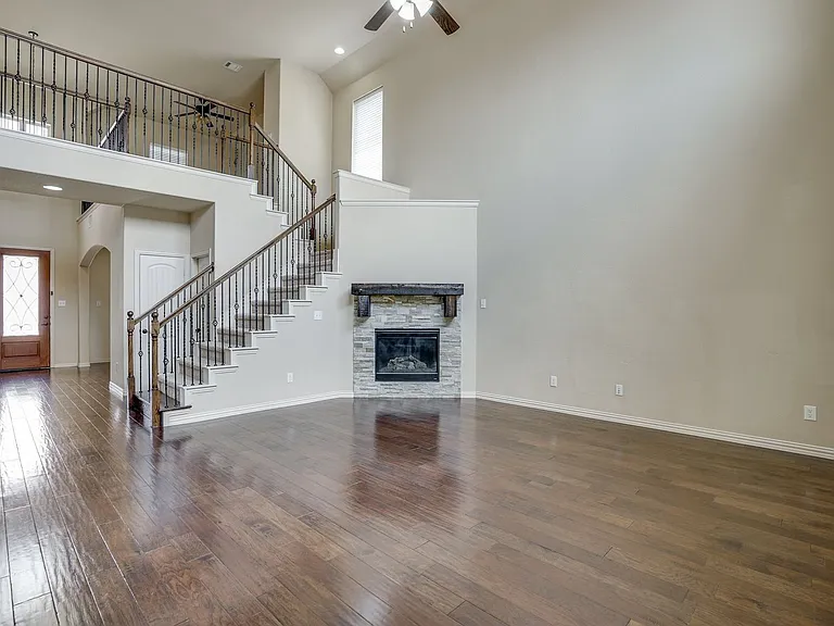 8813 Denstone Dr — Photo 5