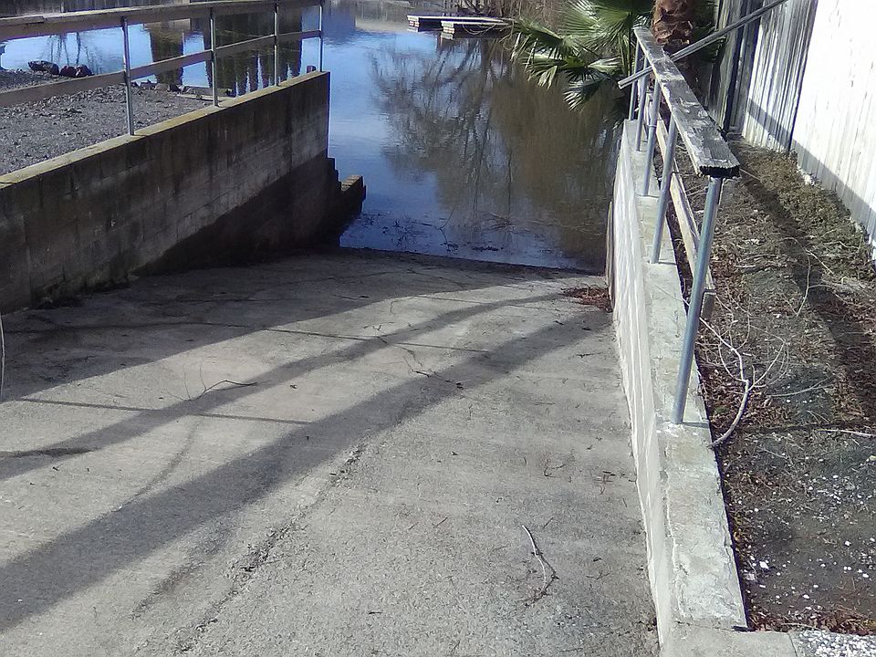 1st image of 13250 Surf Ln