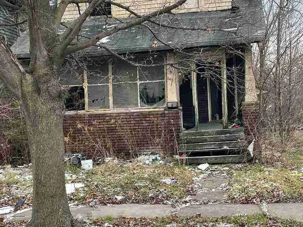 6409 Barlum St, Detroit, MI 48210