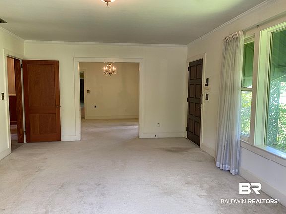 4th image of 1418 Bonita Ave