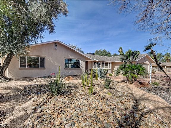 3rd image of 4207 Ridgecrest Dr