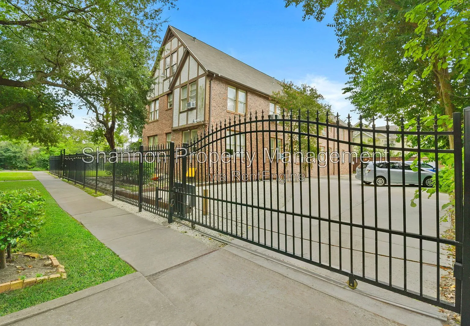 1 bed, 1.0 bath, 650 sqft, $1,375 — Photo 4