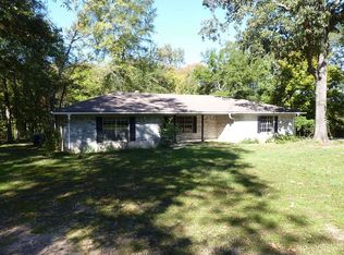 352 Woodland Oak Dr, Garrison, TX 75946