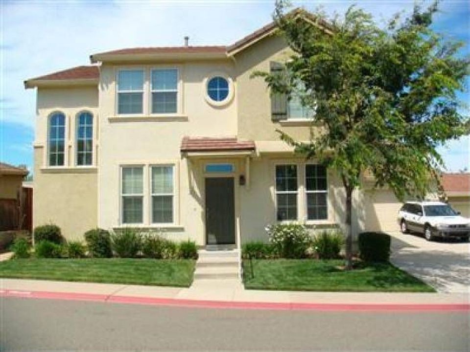 Front house pic_11052020