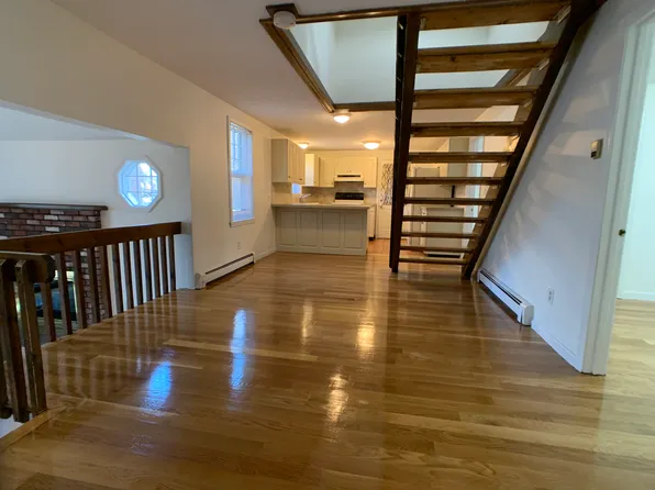 20 Eliot Street #2, 20 Eliot St #2, Chestnut Hill, MA 02467