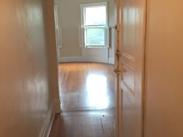 470 Beacon St, Boston, MA