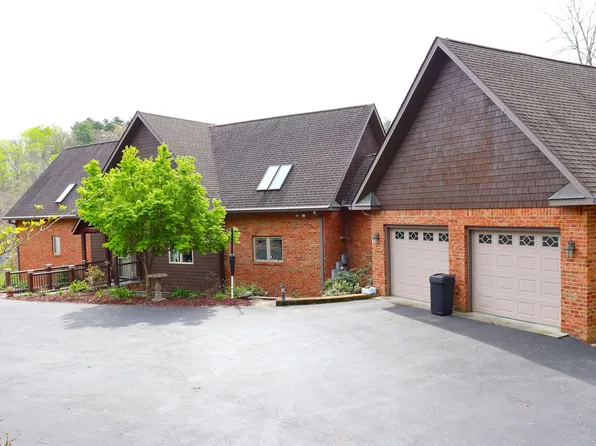 4822 Cedar Point Ln, Dublin, VA 24084