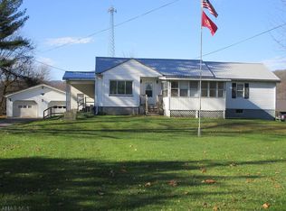 1447 Everett Rd, East Freedom, PA 16637