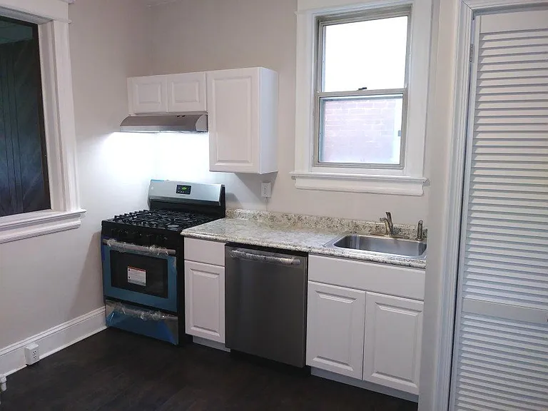 1337 Quincy St NW — Photo 12