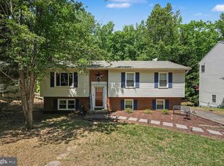 2008 Wave Dr, Stafford, VA 22554
