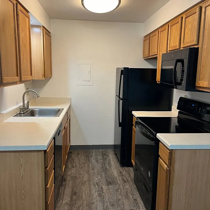 Northridge Court Apartments