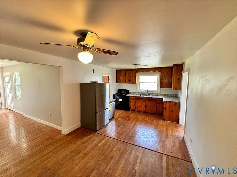2922 Lincoln Ave — Photo 15
