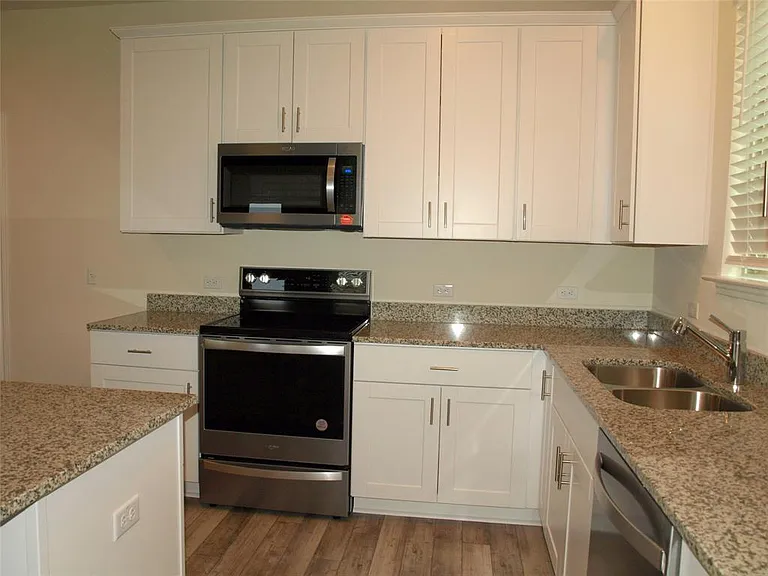 173 Onna St — Photo 11