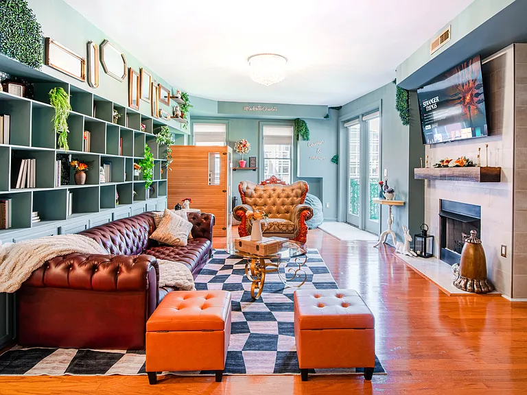 718 Trade St — Photo 13