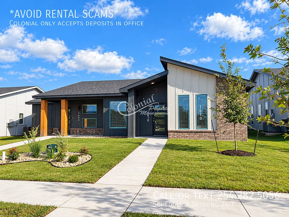 1610 Crooked River Ct