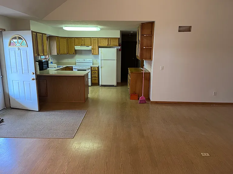 E9147 County Rd W — Photo 3