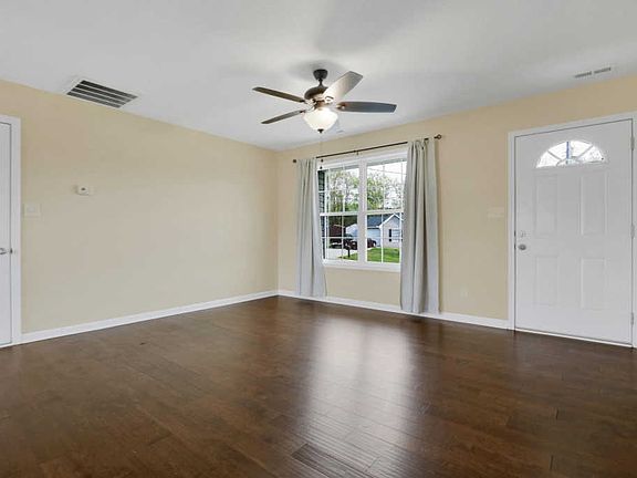 4th image of 8918 John David Dr