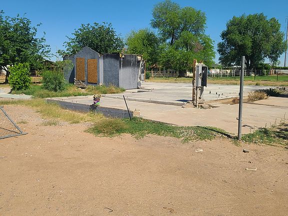 3rd image of 6824 W ILLINI Street #1