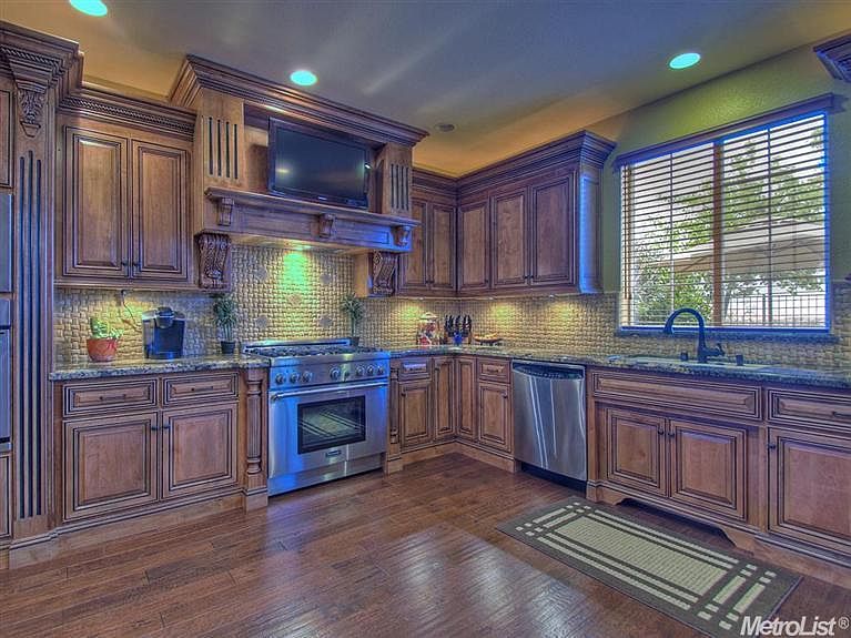 1st image of 8098 Damico Dr