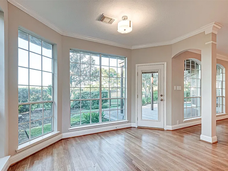 24118 Bay Hill Blvd — Photo 8