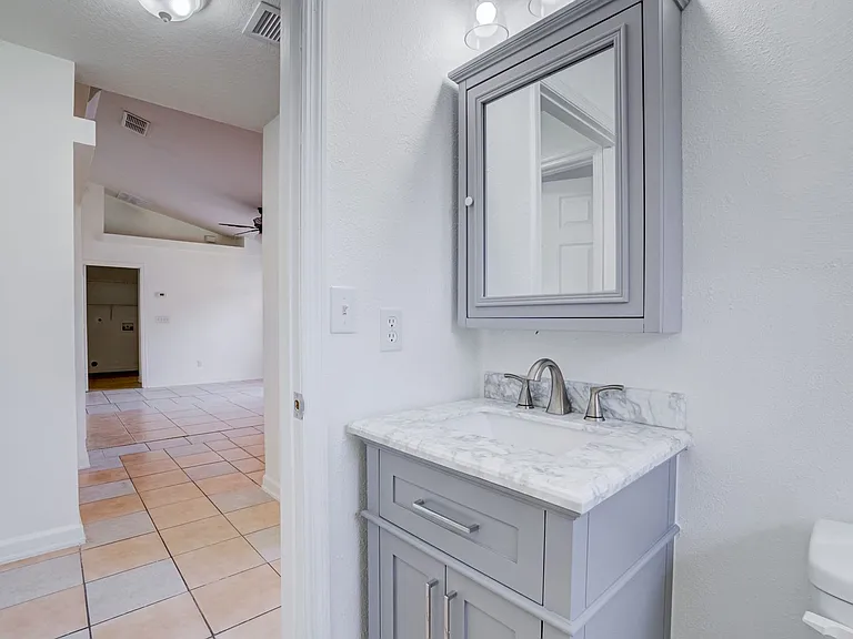 942 Whisler Ct — Photo 28