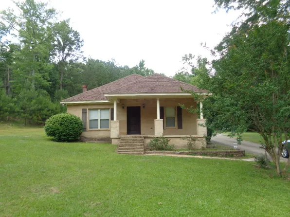 1211 Peace Church Rd, Wetumpka, AL 36093