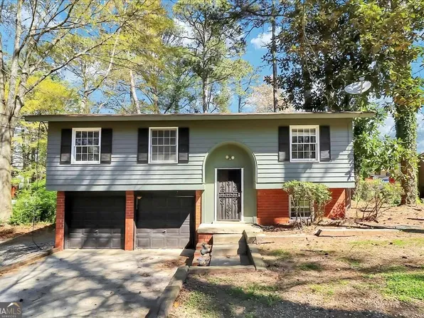 908 Pinecrest Cv, Forest Park, GA 30297