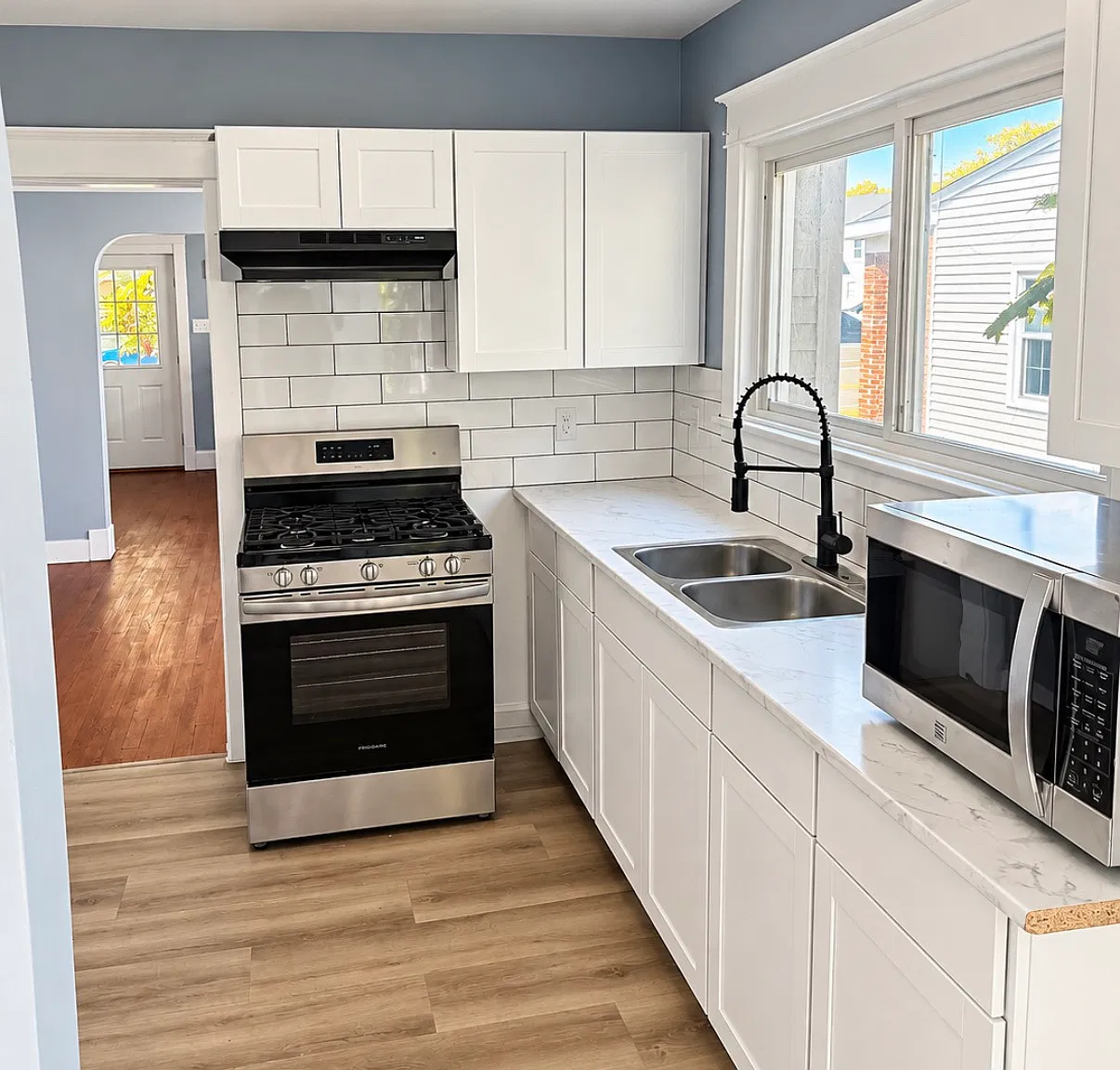 3 bed, 1225 sqft, $2,250 — Photo 1