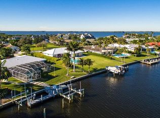 2056 Windward Way, Vero Beach, FL 32963