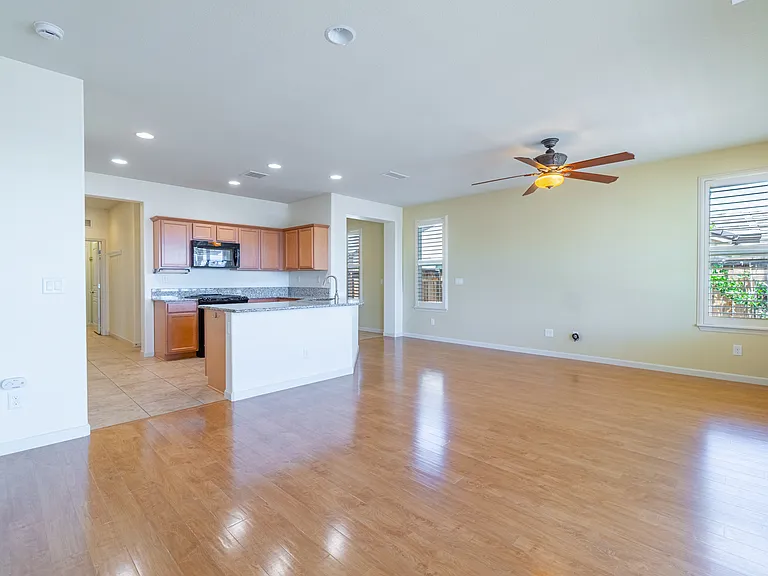1105 Dutch Hollow Trl — Photo 8
