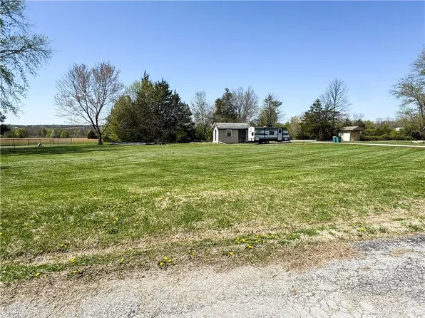 S 5th St, Cleveland, MO 64734