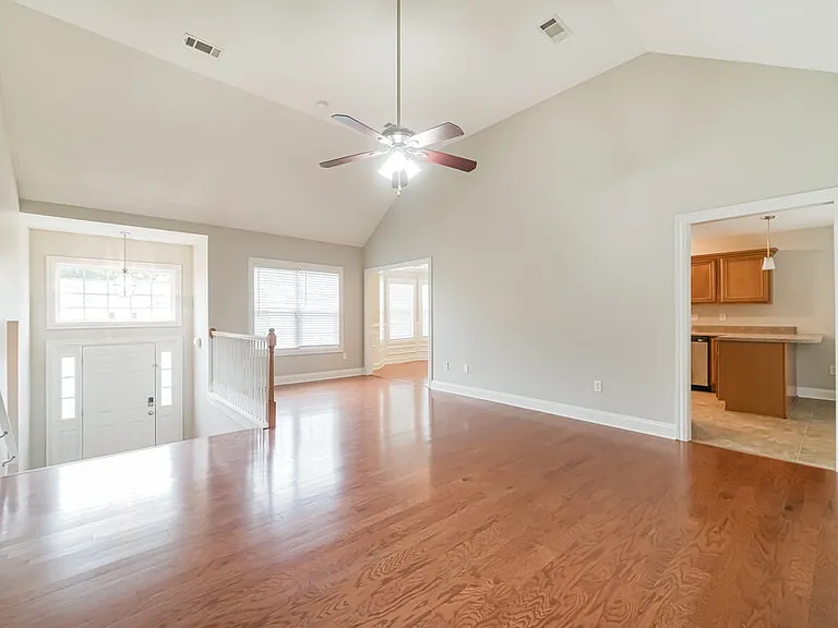 427 Steadham Ct — Photo 8