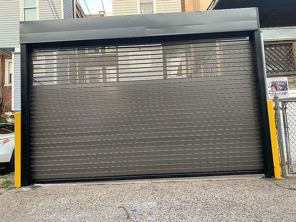 2nd image of 4550 D St