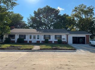 1111 E 10th St, Carrollton, MO 64633