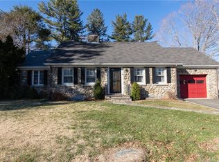 91 N High St, Clinton, CT 06413