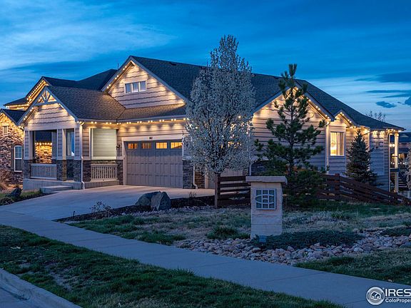 2nd image of 441 Dusk Pl
