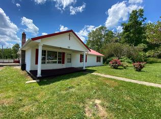 537 Rattlesnake Frk, Olive Hill, KY 41164