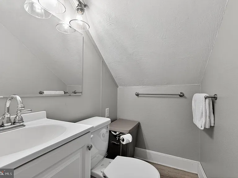 621 Patterson Ave — Photo 21