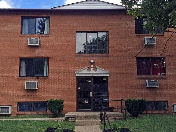2nd image of 770 Columbia St
